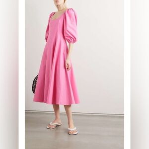 STAUD Swells pleated linen-blend midi dress (111)